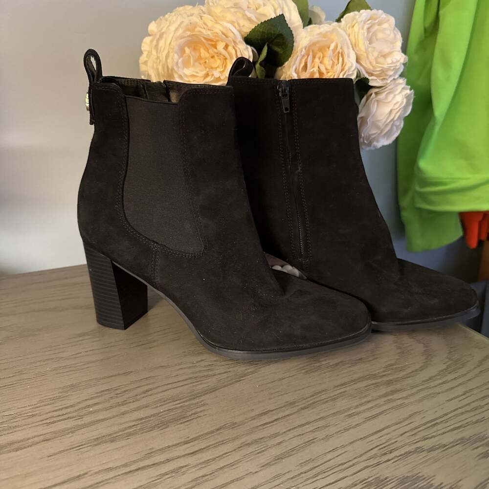 Giani Bernini Brigittie Black Microsuede Chelsea Ankle Booties